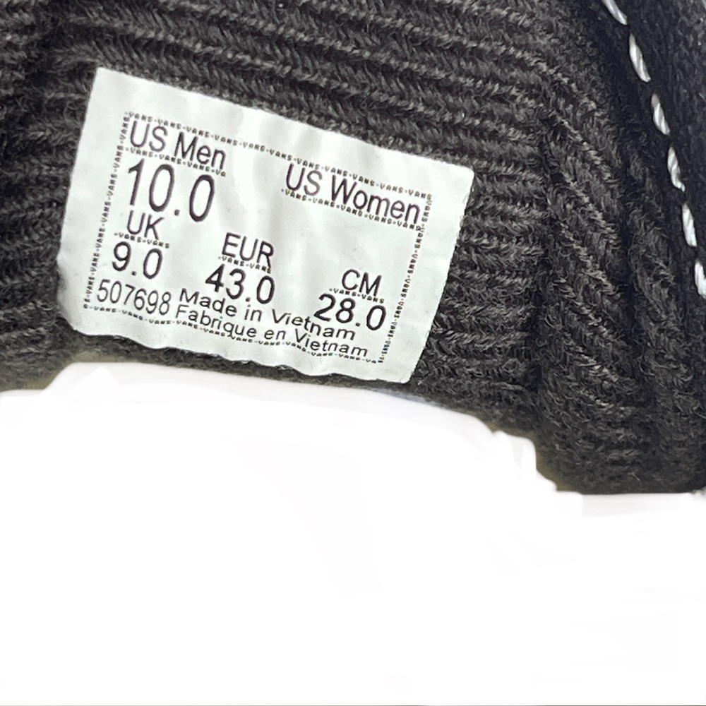 Vans Classic Old Skool | Tennis Shoes - Picture 12 of 14